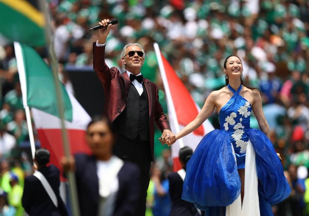 ejae andrea bocelli dna world cup opening (1)